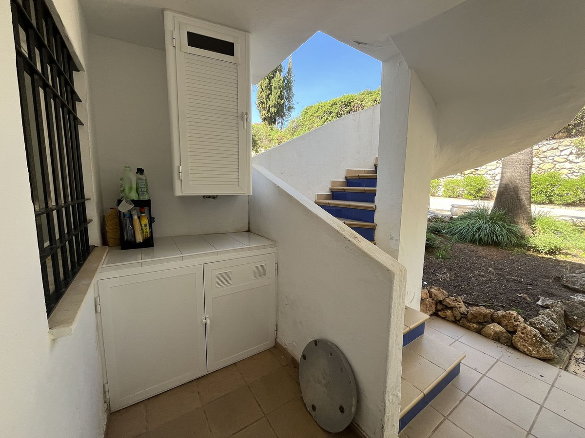 Se vende Apartamento Planta Baja de 2 dormitorios en Costa Del Sol, Málaga, España