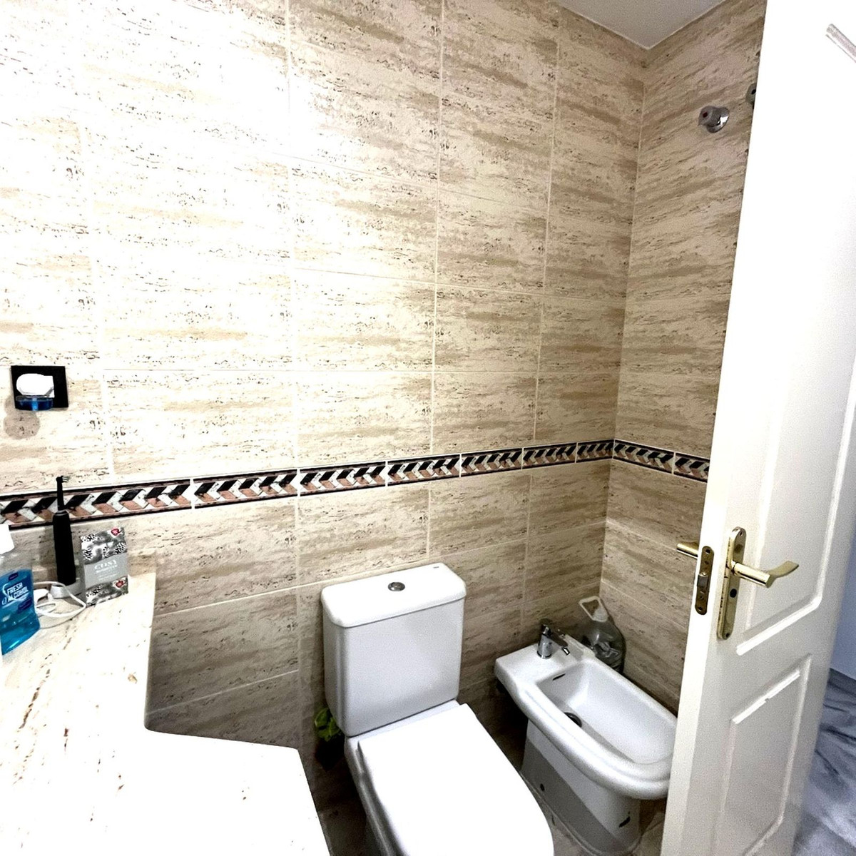Se vende Apartamento Planta Baja de 2 dormitorios en Costa Del Sol, Málaga, España