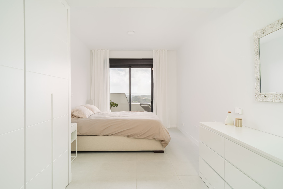 2 Bed Apartment for sale in Calanova Golf Costa Del Sol, Málaga, Spain