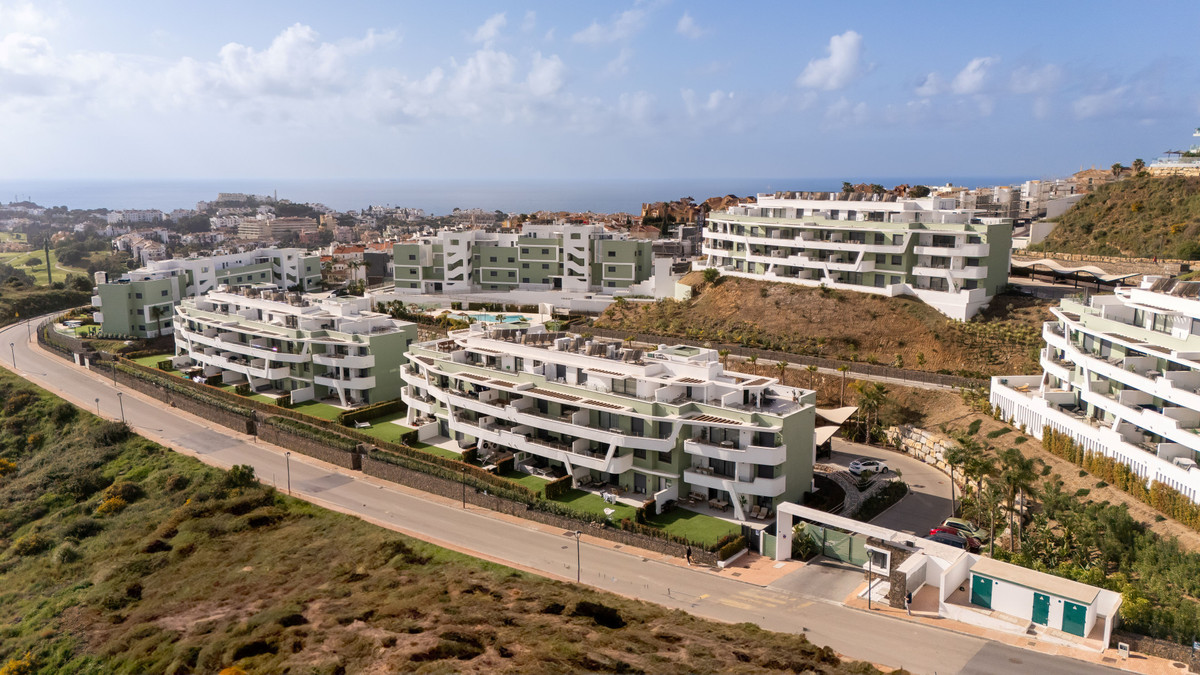2 Bed Apartment for sale in Calanova Golf Costa Del Sol, Málaga, Spain