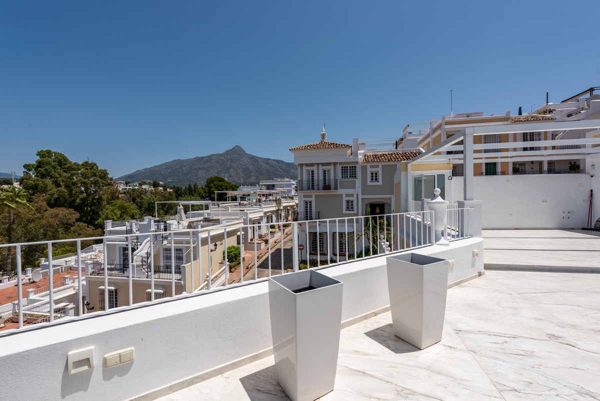 3 Bed Townhouse for sale in Nueva Andalucía Costa Del Sol, Málaga, Spain