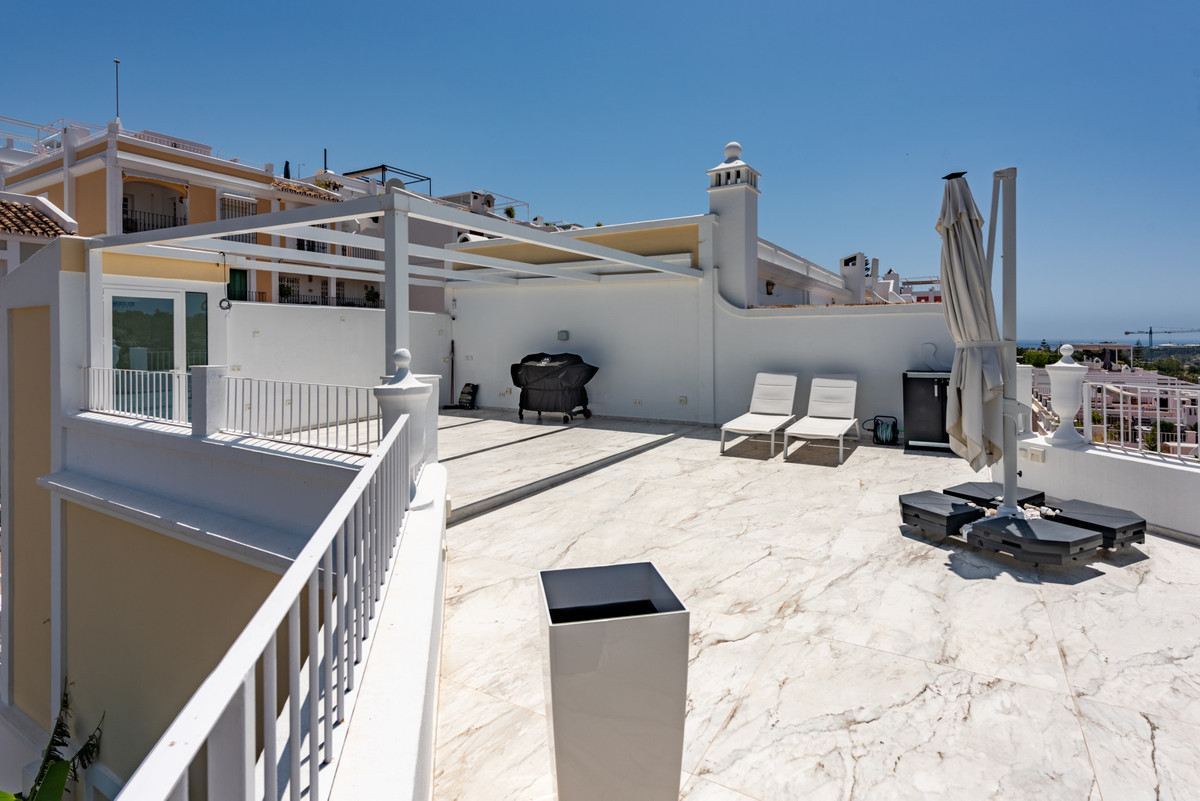 3 Bed Townhouse for sale in Nueva Andalucía Costa Del Sol, Málaga, Spain