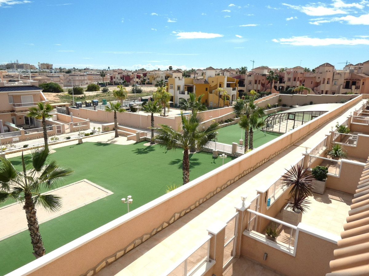 Se vende Apartamento Planta Media de 3 dormitorios en Costa Blanca, Alicante, España
