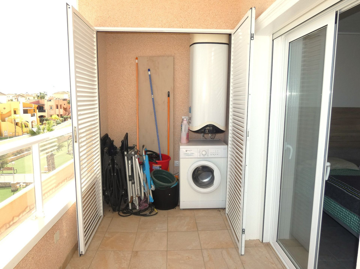 Se vende Apartamento Planta Media de 3 dormitorios en Costa Blanca, Alicante, España