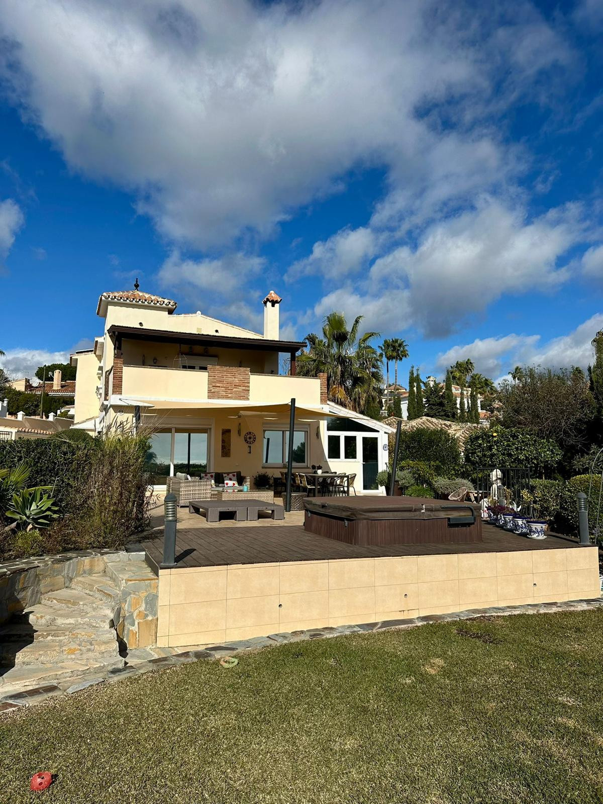 6 Bed Townhouse for sale in Estepona Costa Del Sol, Málaga, Spain