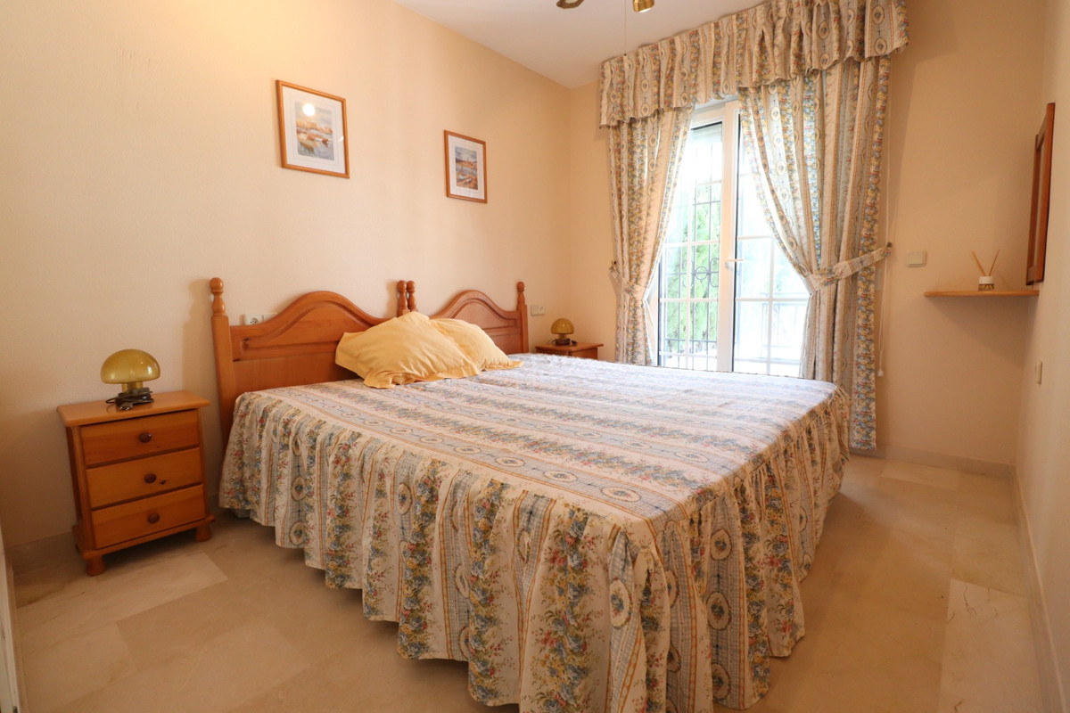 Se vende Bungalow de 2 dormitorios en Costa Blanca, Alicante, España