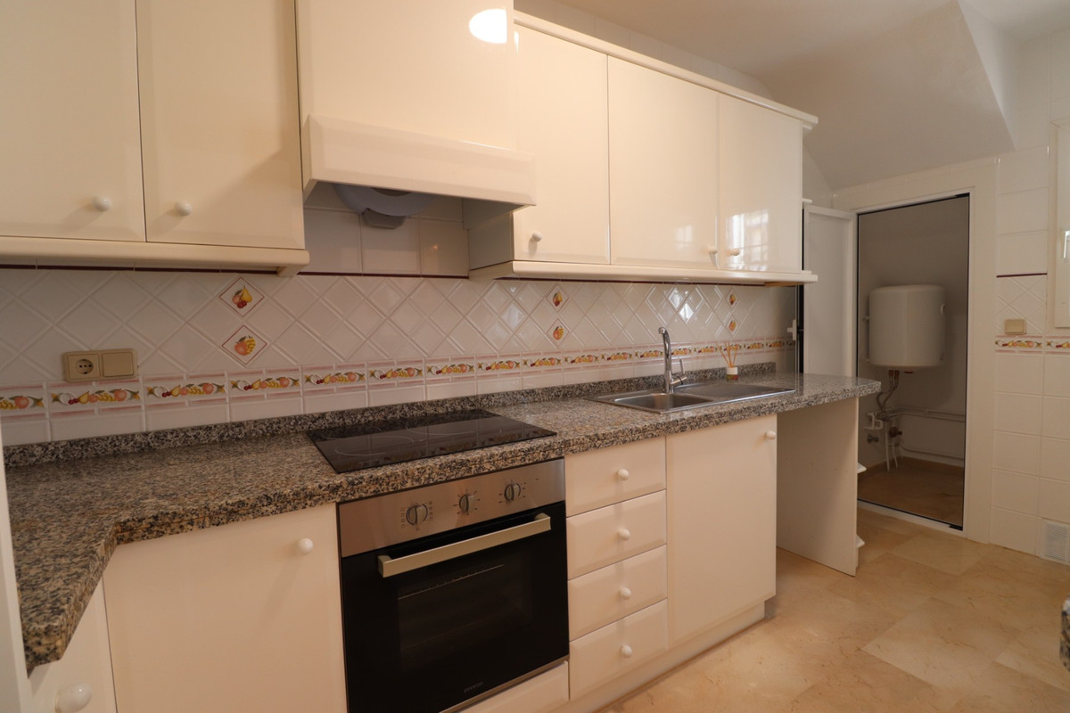 Se vende Bungalow de 2 dormitorios en Costa Blanca, Alicante, España