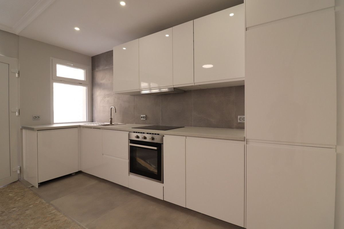 Se vende Apartamento Planta Baja de 3 dormitorios en Costa Blanca, Alicante, España