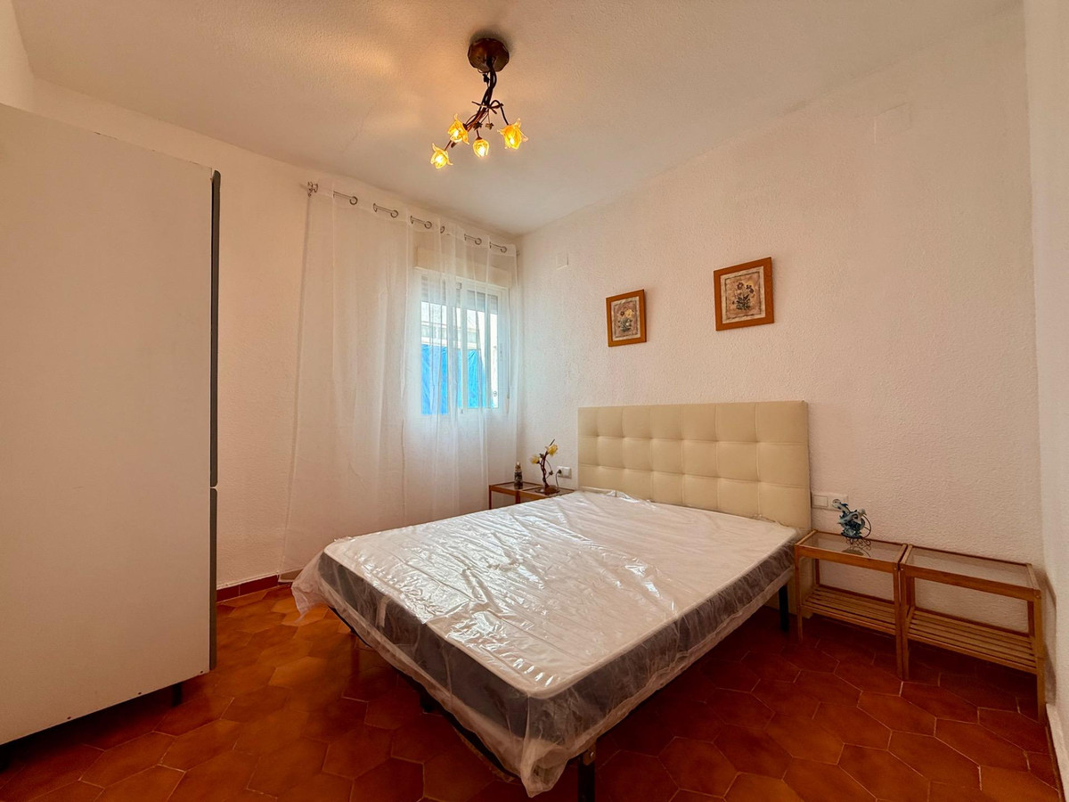 Se vende Apartamento Planta Media de 3 dormitorios en Costa Blanca, Alicante, España