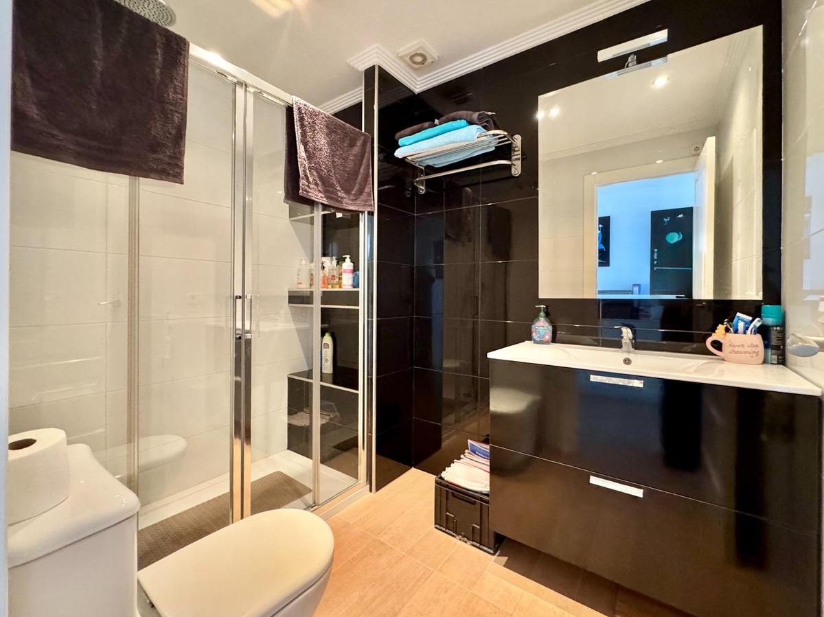 2 Bed Apartment for sale in Orihuela Costa Costa Blanca, Alicante, Spain
