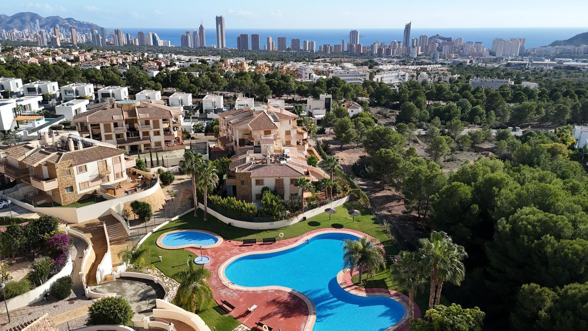 2 Bed Apartment for sale in Finestrat Costa Blanca, Alicante, Spain