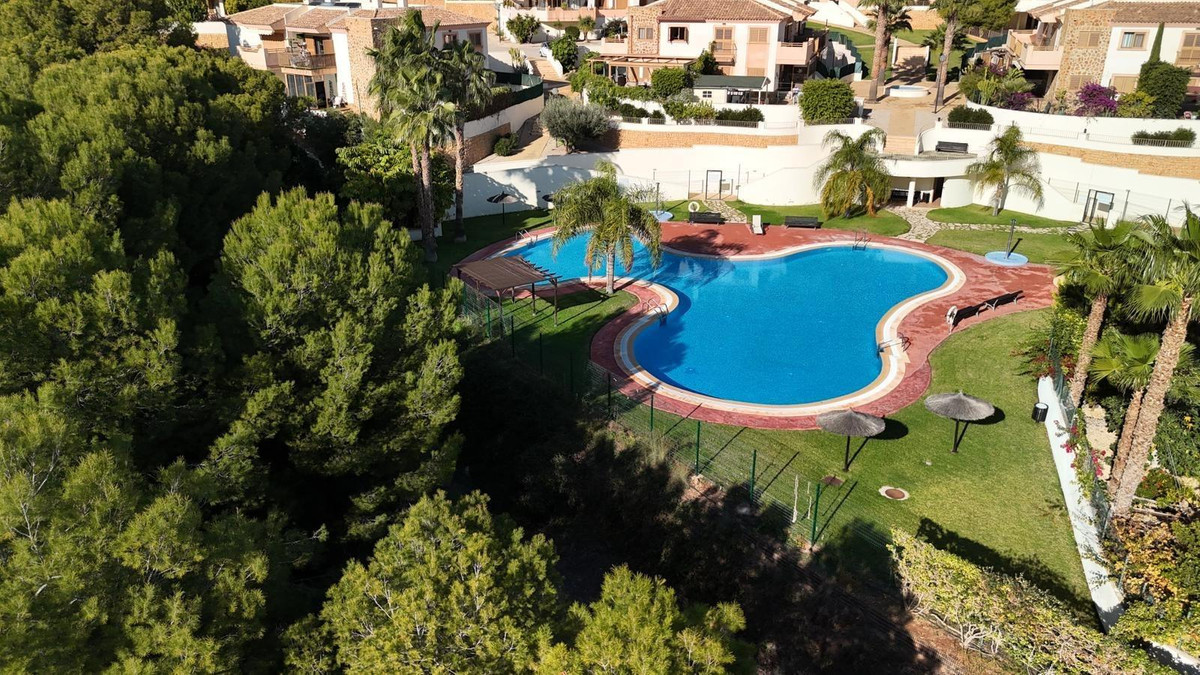 2 Bed Apartment for sale in Finestrat Costa Blanca, Alicante, Spain