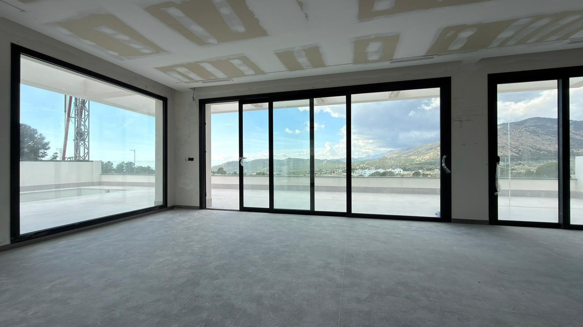 3 Bed Townhouse for sale in Finestrat Costa Blanca, Alicante, Spain
