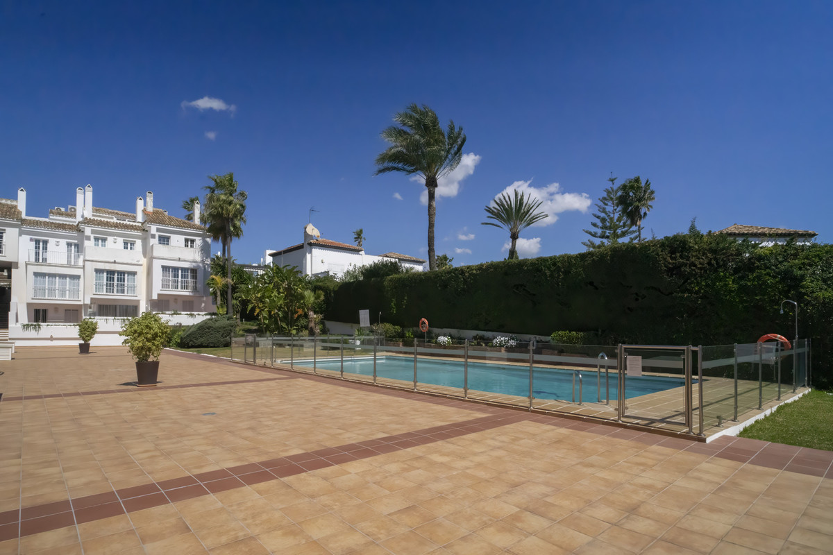 Se vende Adosada de 2 dormitorios en Costa Del Sol, Málaga, España
