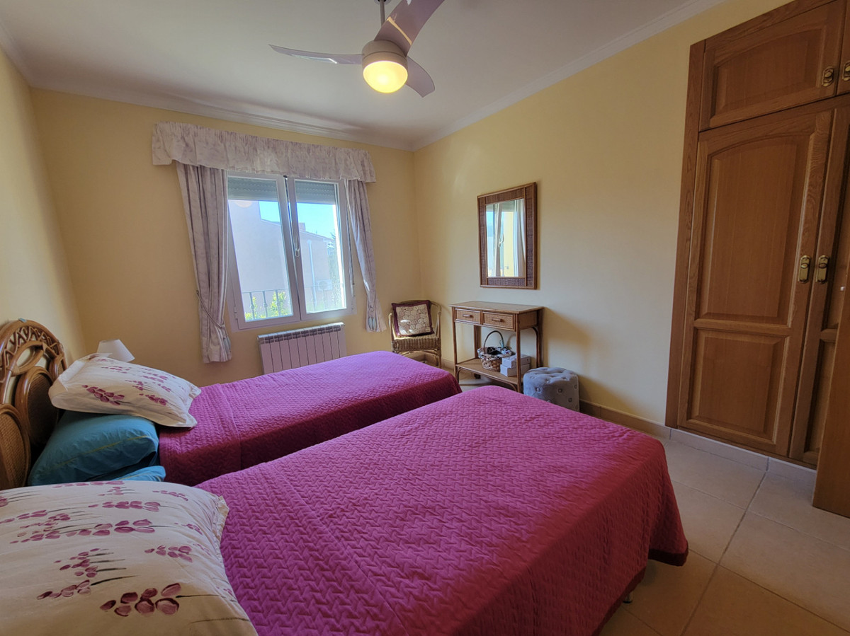 5 Bed Townhouse for sale in Calpe Costa Blanca, Alicante, Spain