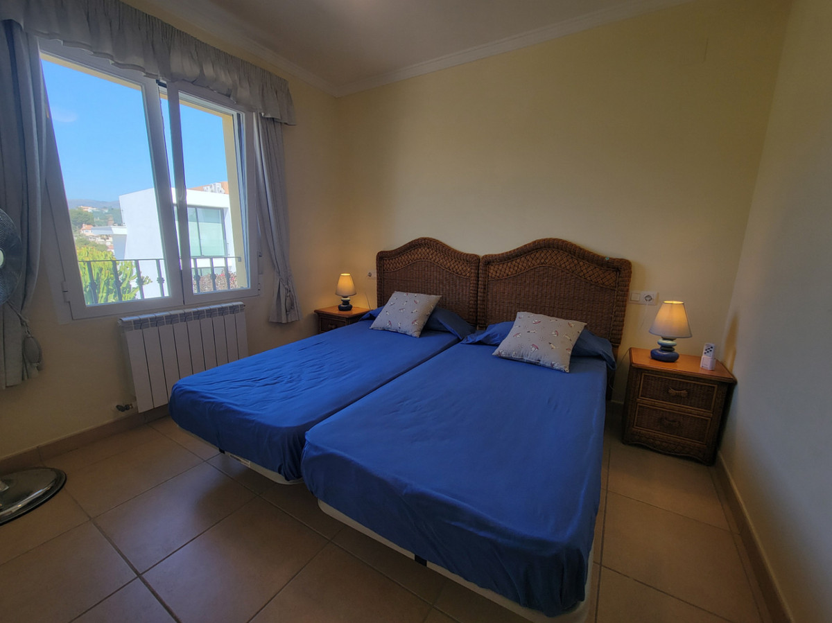 5 Bed Townhouse for sale in Calpe Costa Blanca, Alicante, Spain