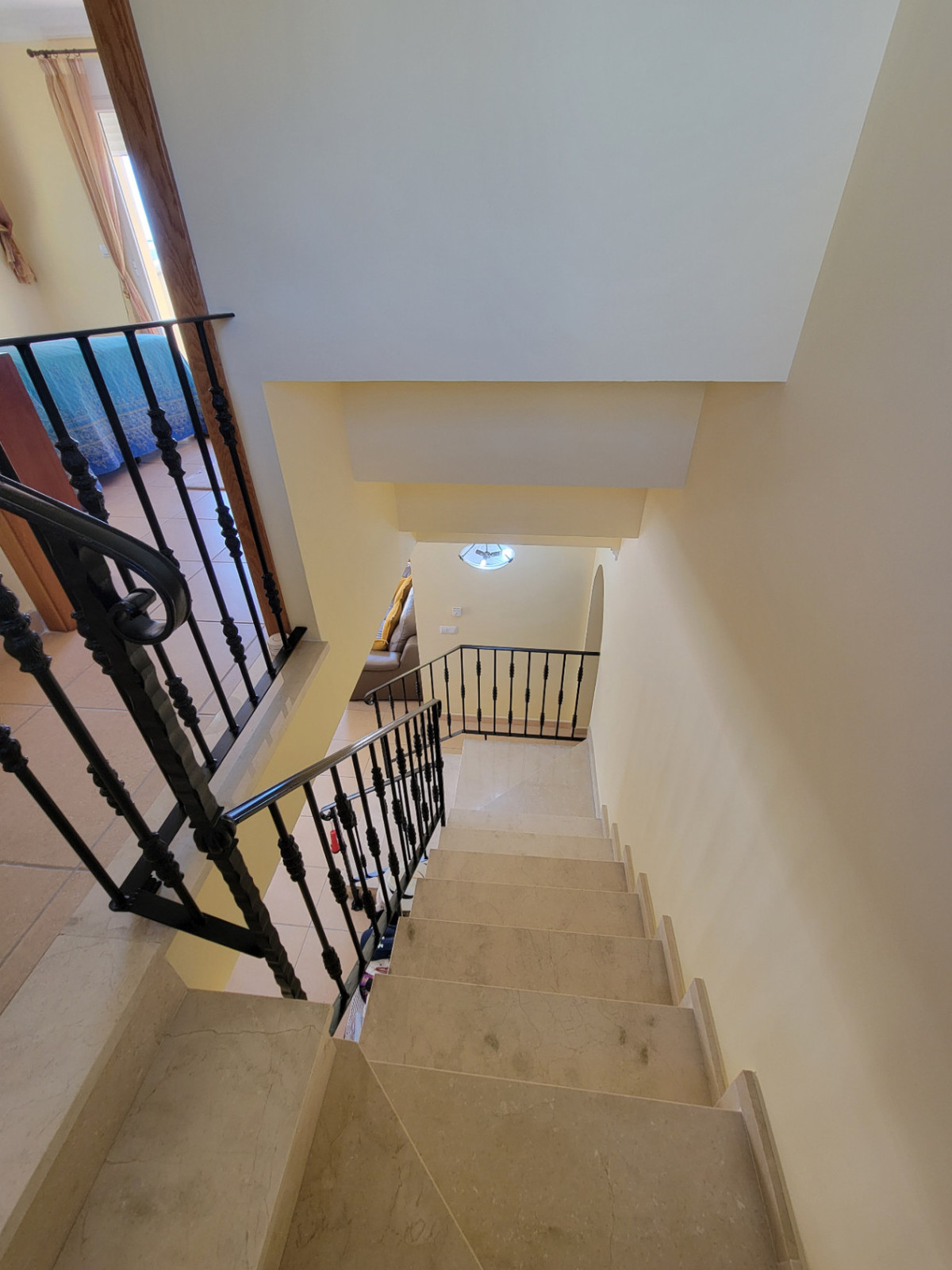 5 Bed Townhouse for sale in Calpe Costa Blanca, Alicante, Spain