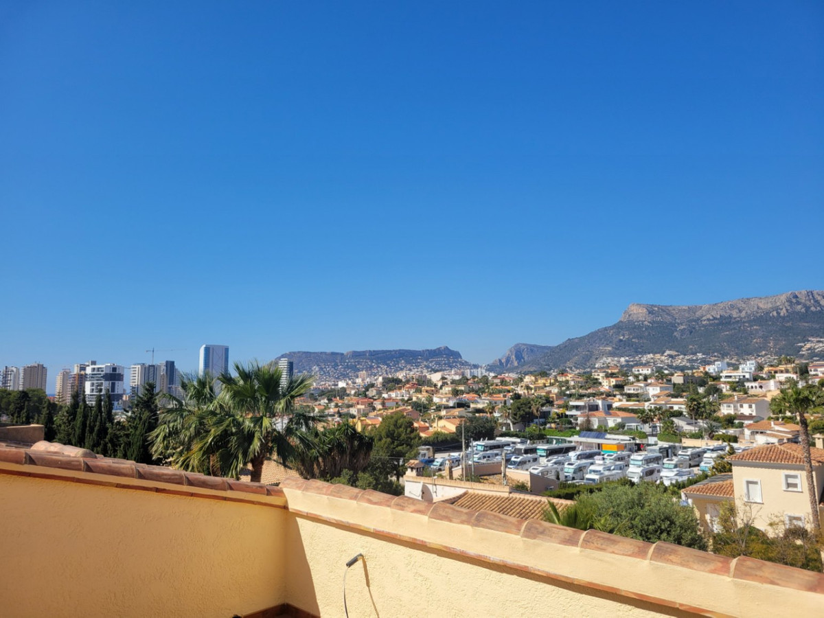 5 Bed Townhouse for sale in Calpe Costa Blanca, Alicante, Spain