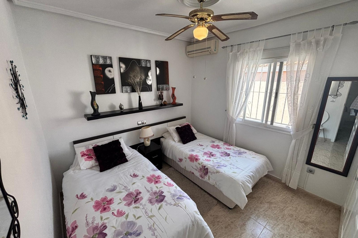 Se vende Adosada de 2 dormitorios en Costa Blanca, Alicante, España