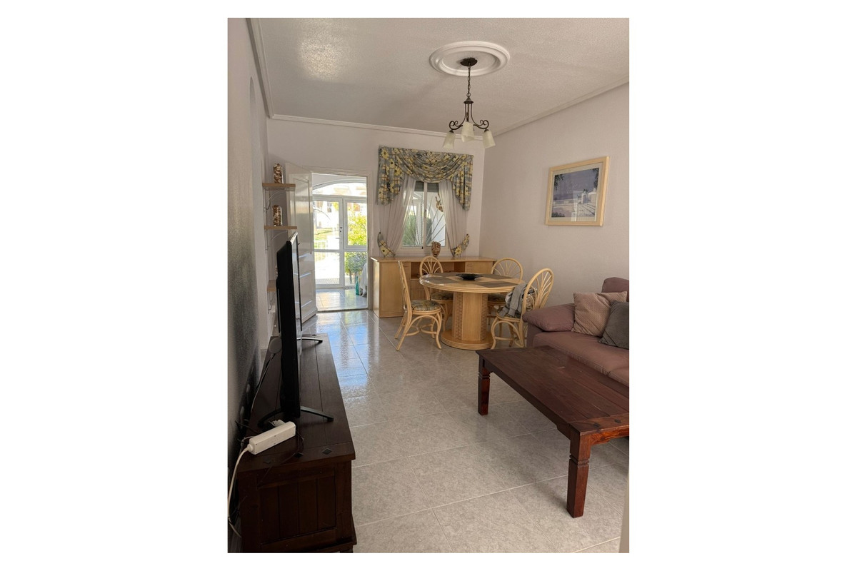 Se vende Apartamento Planta Baja de 2 dormitorios en Costa Blanca, Alicante, España