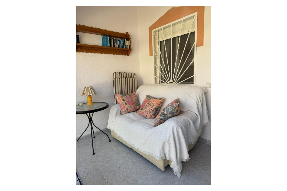 Se vende Apartamento Planta Baja de 2 dormitorios en Costa Blanca, Alicante, España