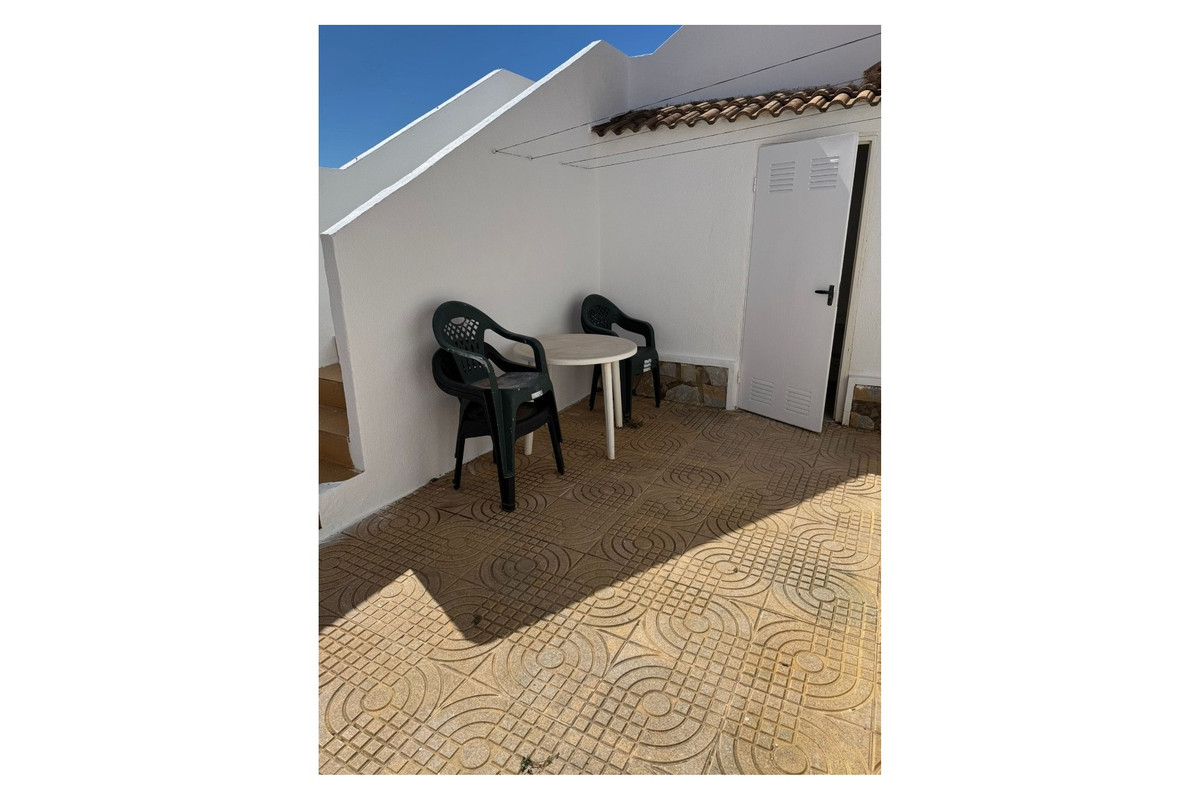 Se vende Apartamento Planta Baja de 2 dormitorios en Costa Blanca, Alicante, España