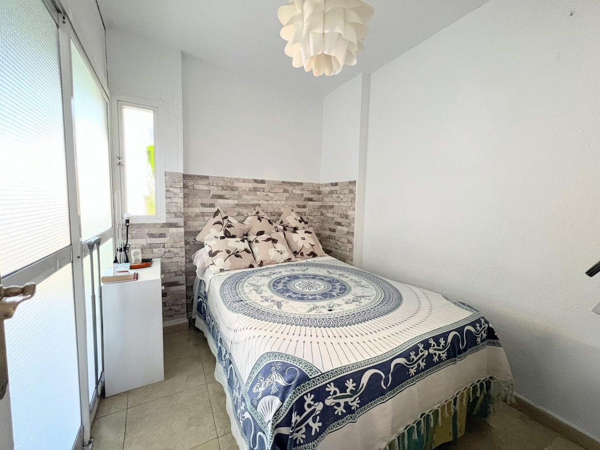 Se vende Apartamento Planta Media de 1 dormitorios en Costa Del Sol, Málaga, España