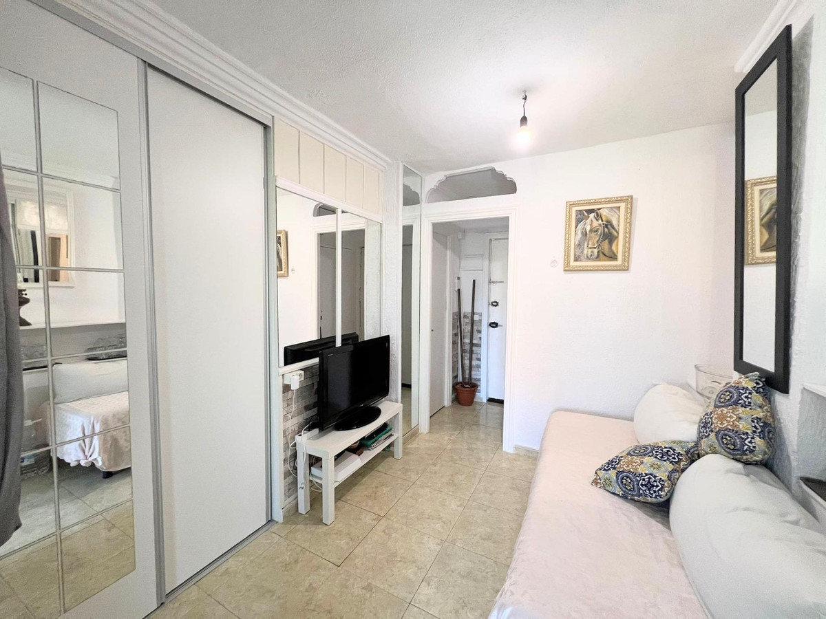 Se vende Apartamento Planta Media de 1 dormitorios en Costa Del Sol, Málaga, España