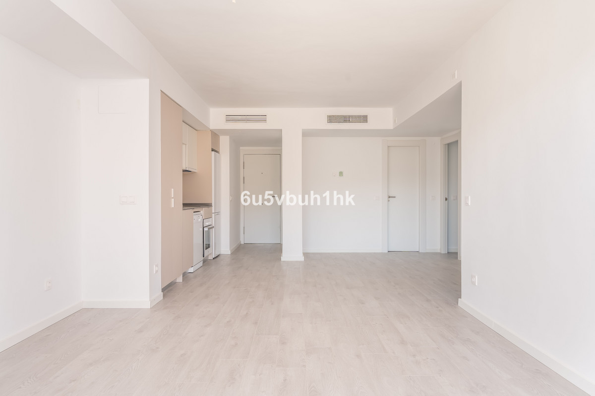 Se vende Apartamento Planta Baja de 3 dormitorios en Costa Del Sol, Málaga, España
