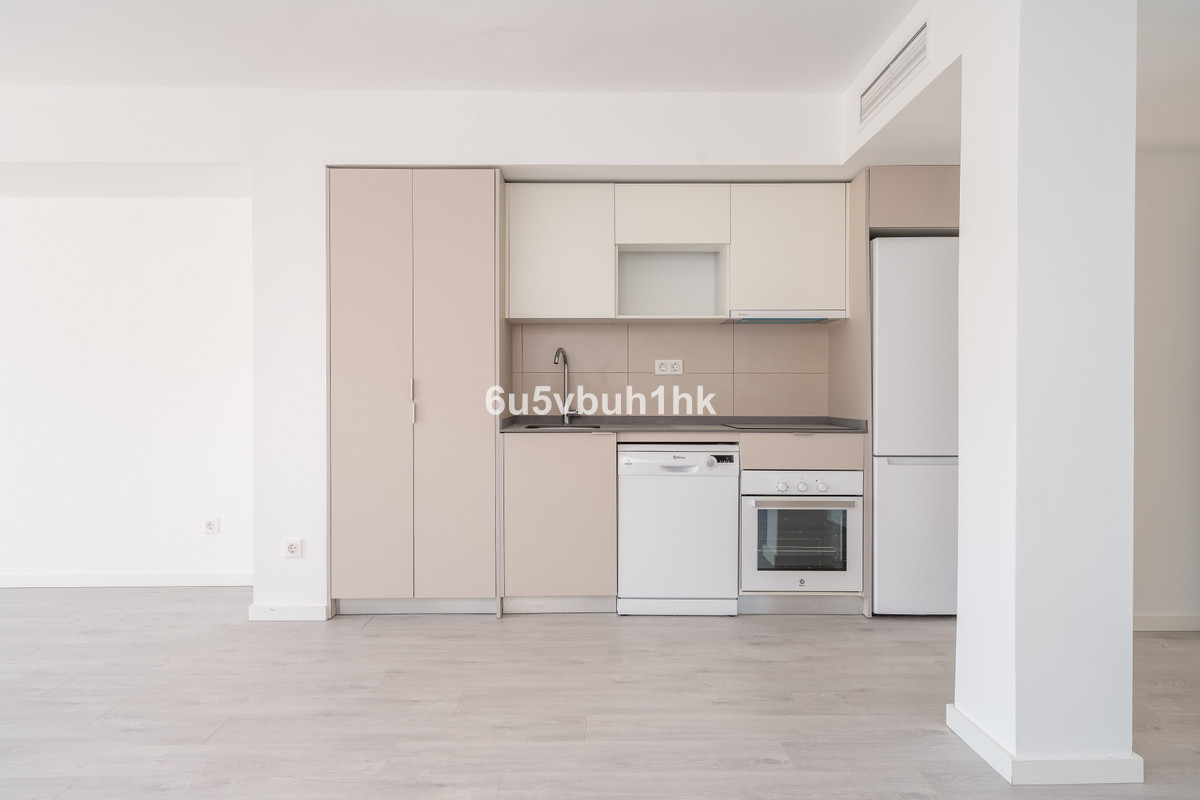Se vende Apartamento Planta Baja de 3 dormitorios en Costa Del Sol, Málaga, España