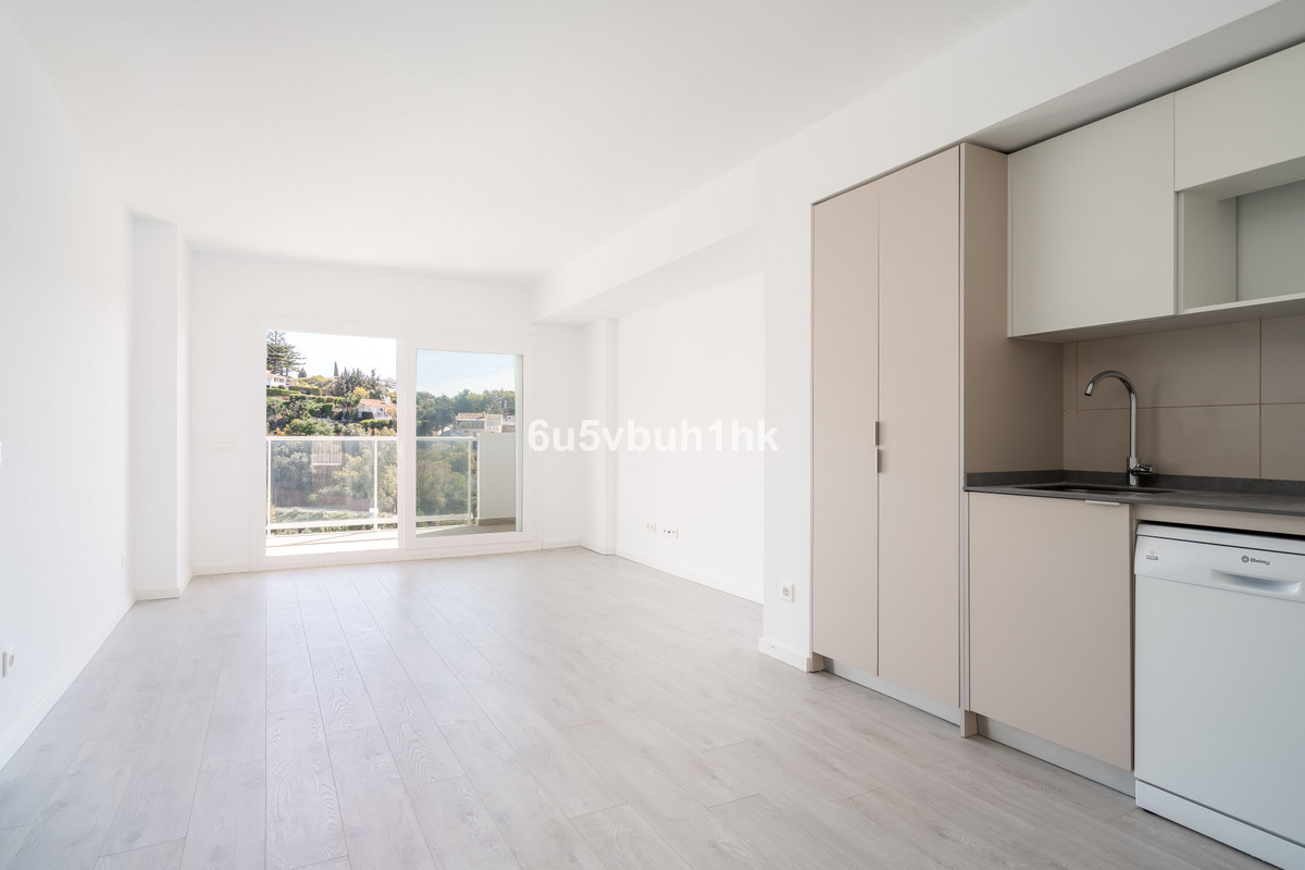 Se vende Apartamento Planta Baja de 3 dormitorios en Costa Del Sol, Málaga, España