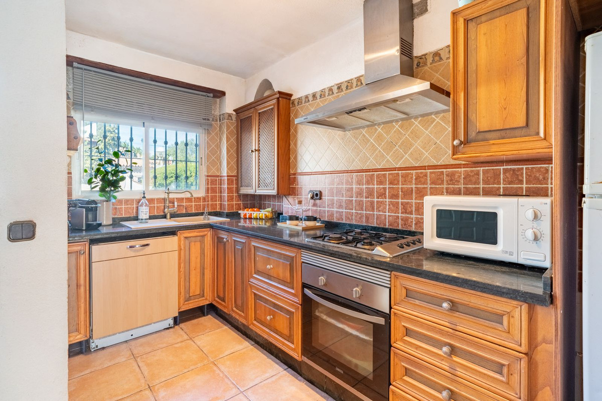 Se vende Pareada de 3 dormitorios en Costa Del Sol, Málaga, España