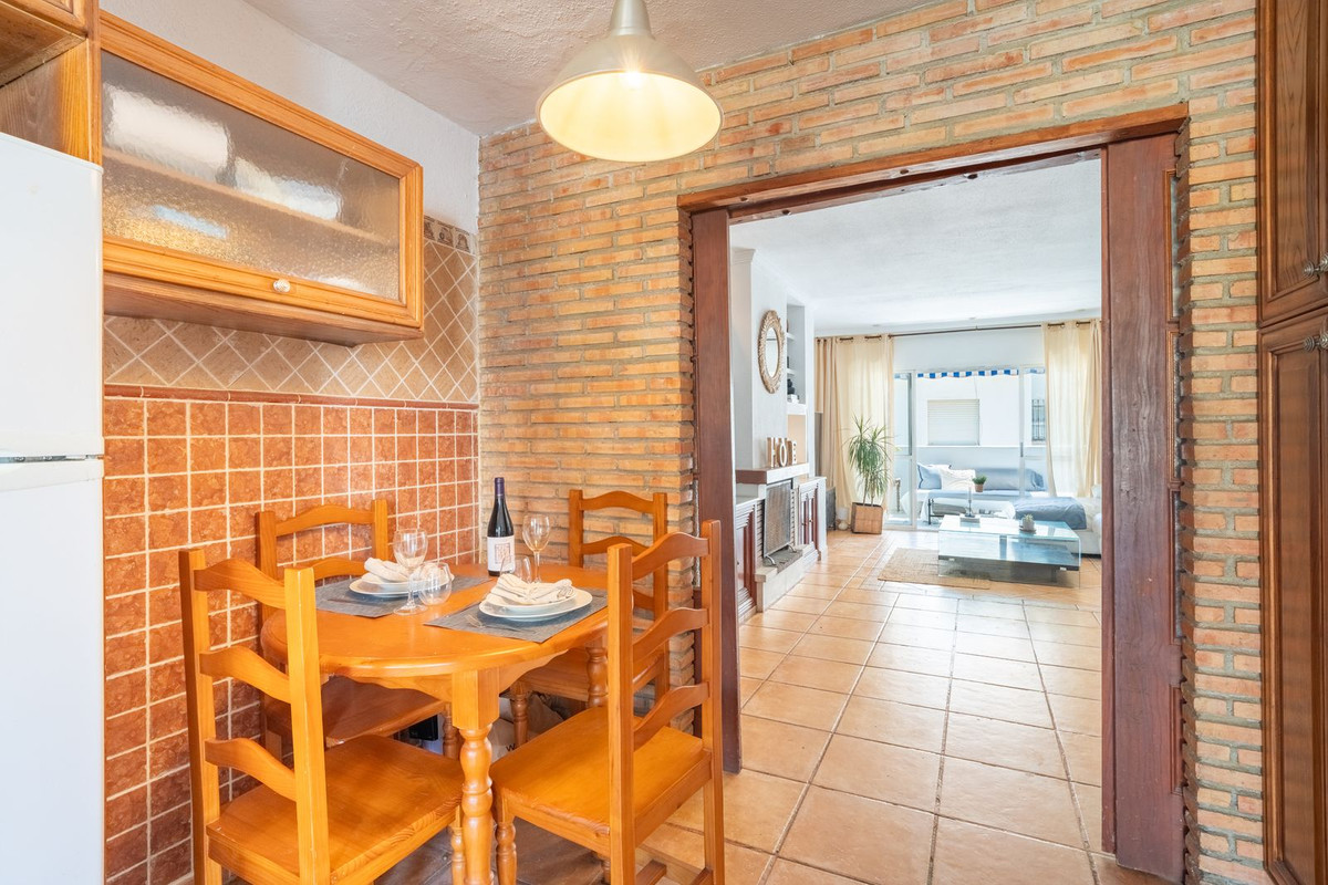 Se vende Pareada de 3 dormitorios en Costa Del Sol, Málaga, España