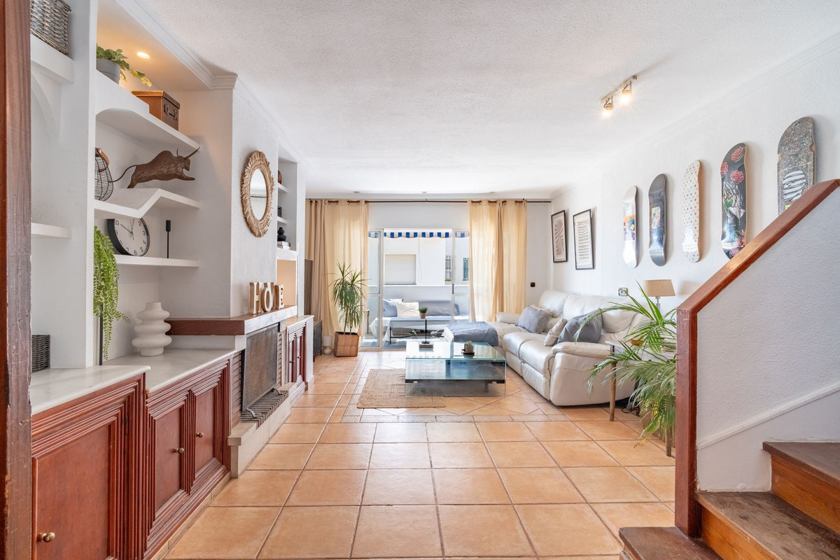Se vende Pareada de 3 dormitorios en Costa Del Sol, Málaga, España