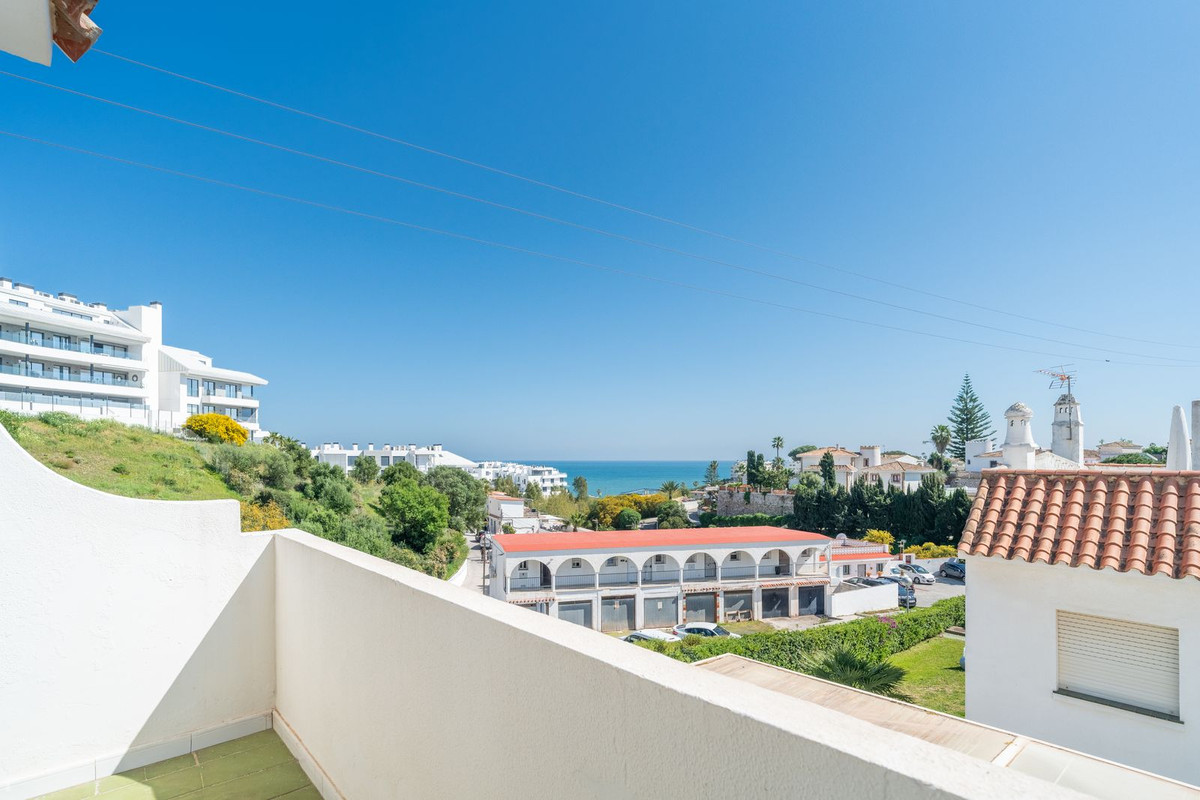 Se vende Pareada de 3 dormitorios en Costa Del Sol, Málaga, España