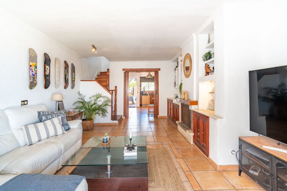 Se vende Pareada de 3 dormitorios en Costa Del Sol, Málaga, España