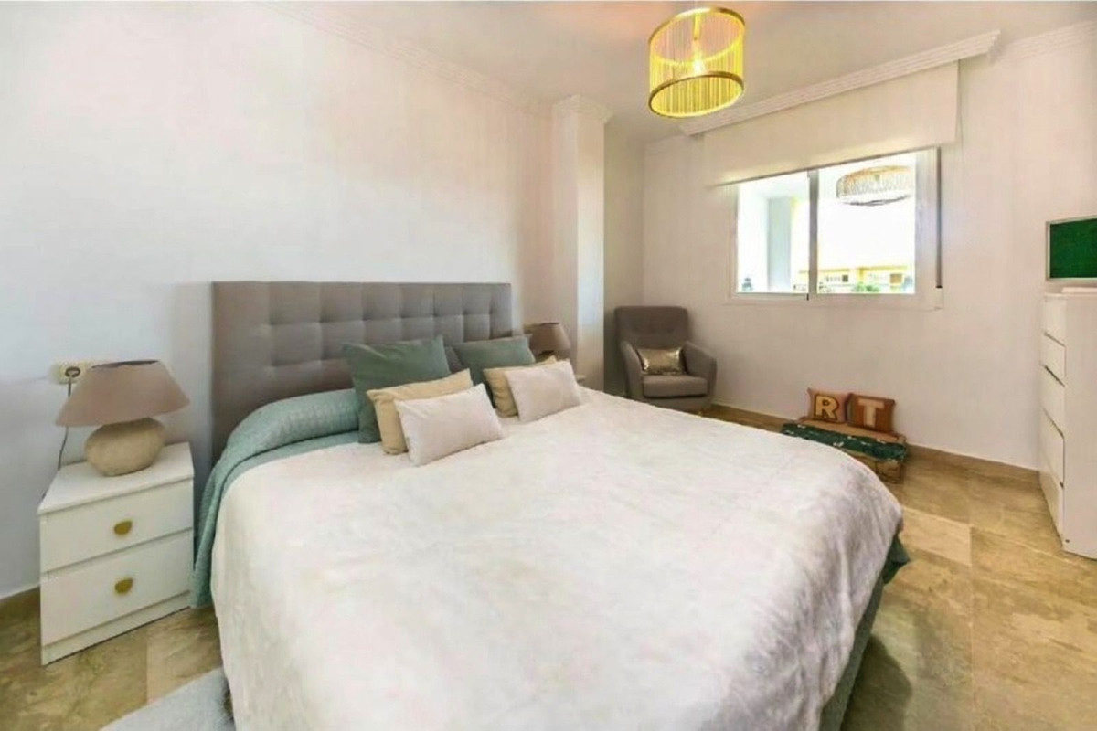 1 Bed Apartment for sale in Las Brisas Costa Del Sol, Málaga, Spain