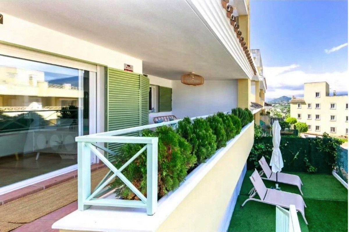 1 Bed Apartment for sale in Las Brisas Costa Del Sol, Málaga, Spain
