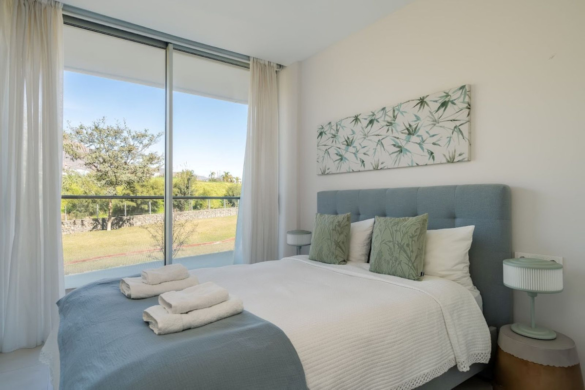 2 Bed Apartment for sale in Estepona Costa Del Sol, Málaga, Spain