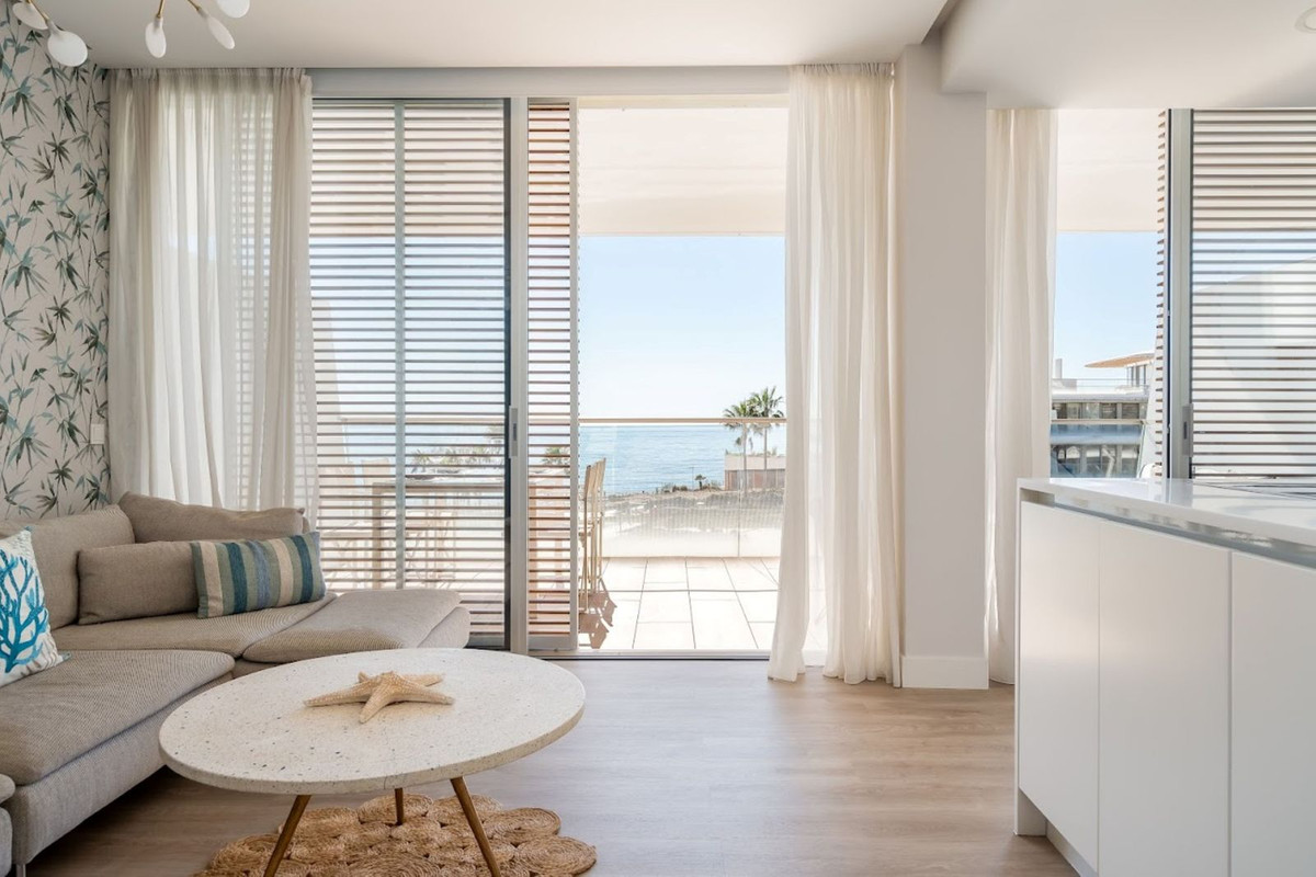 2 Bed Apartment for sale in Estepona Costa Del Sol, Málaga, Spain