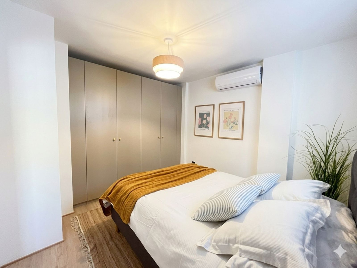 Se vende Apartamento Planta Media de 1 dormitorios en Costa Del Sol, Málaga, España