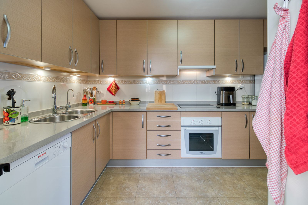 2 Bed Apartment for sale in Torremolinos Costa Del Sol, Málaga, Spain
