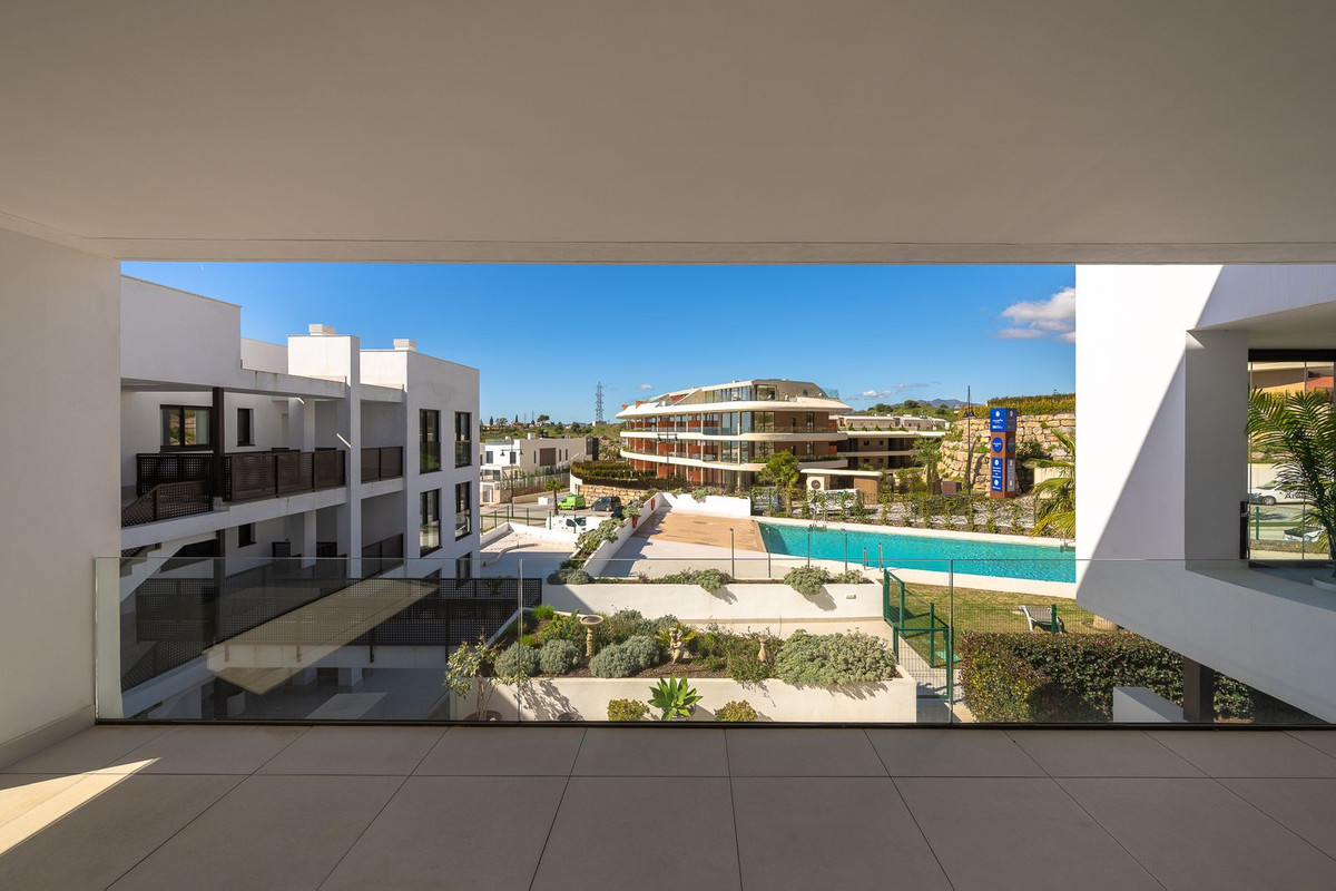 3 Bed Apartment for sale in Fuengirola Costa Del Sol, Málaga, Spain