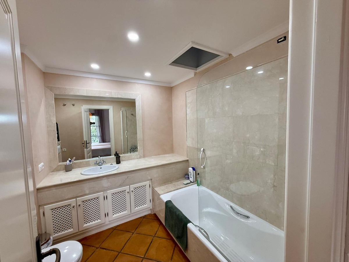 Se vende Adosada de 3 dormitorios en Costa Del Sol, Cadiz, España