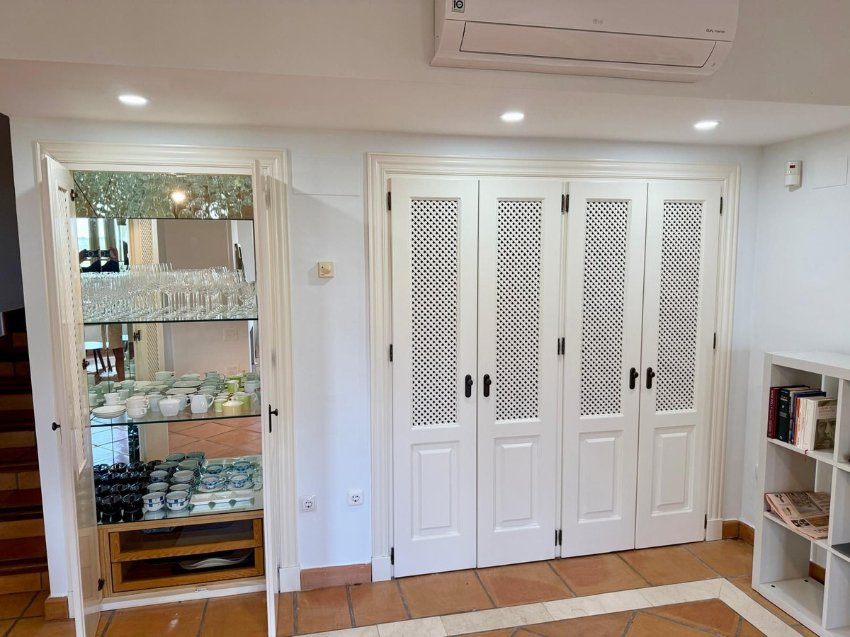Se vende Adosada de 3 dormitorios en Costa Del Sol, Cadiz, España