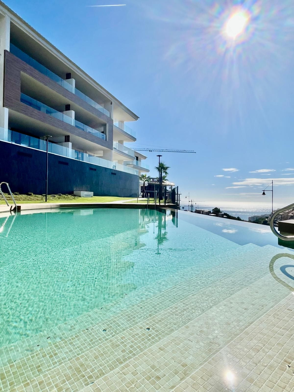 2 Bed Apartment for sale in Fuengirola Costa Del Sol, Málaga, Spain