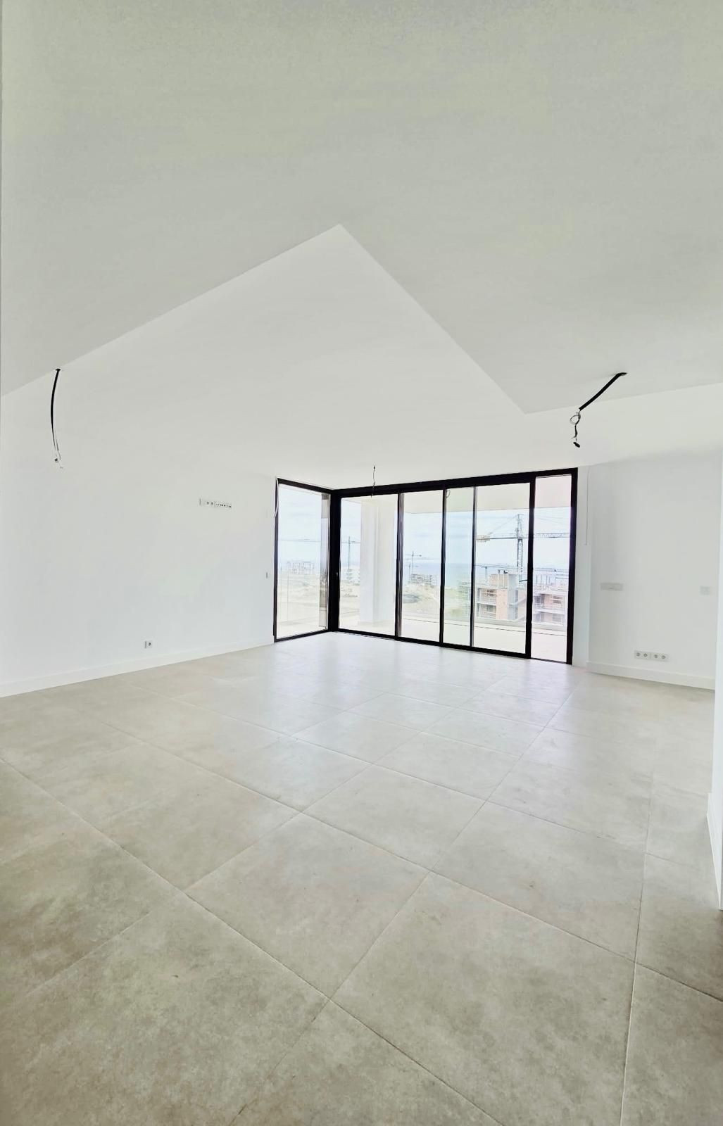 2 Bed Apartment for sale in Fuengirola Costa Del Sol, Málaga, Spain
