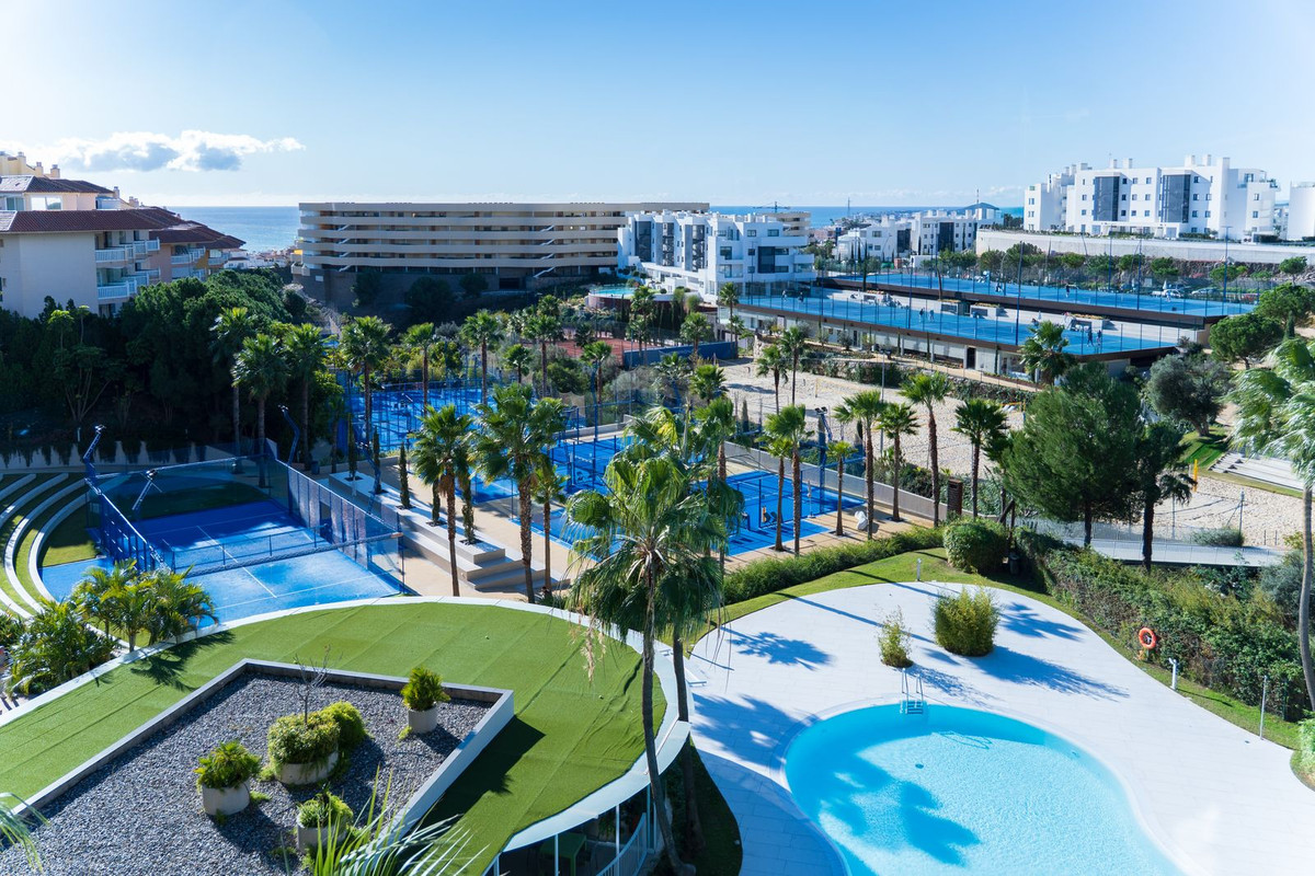 2 Bed Apartment for sale in Fuengirola Costa Del Sol, Málaga, Spain