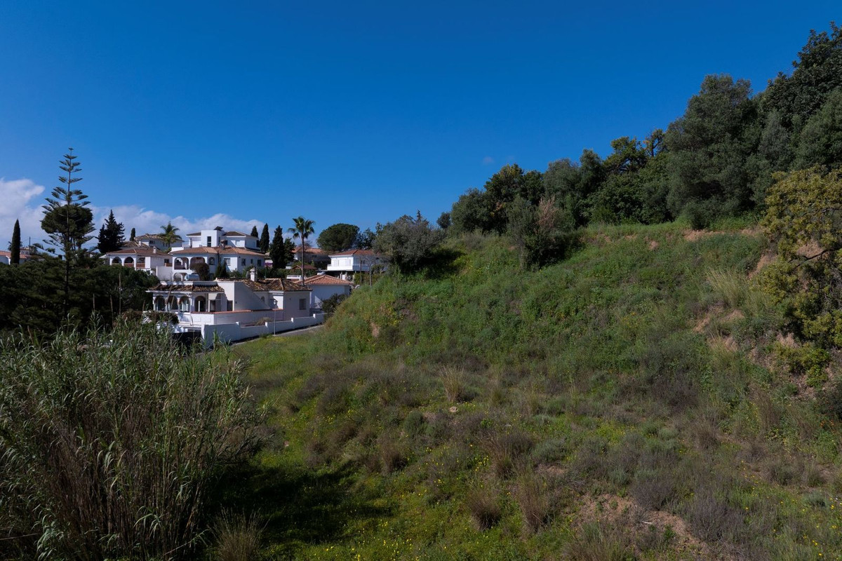Se vende Terreno Urbano  en Costa Del Sol, Málaga, España