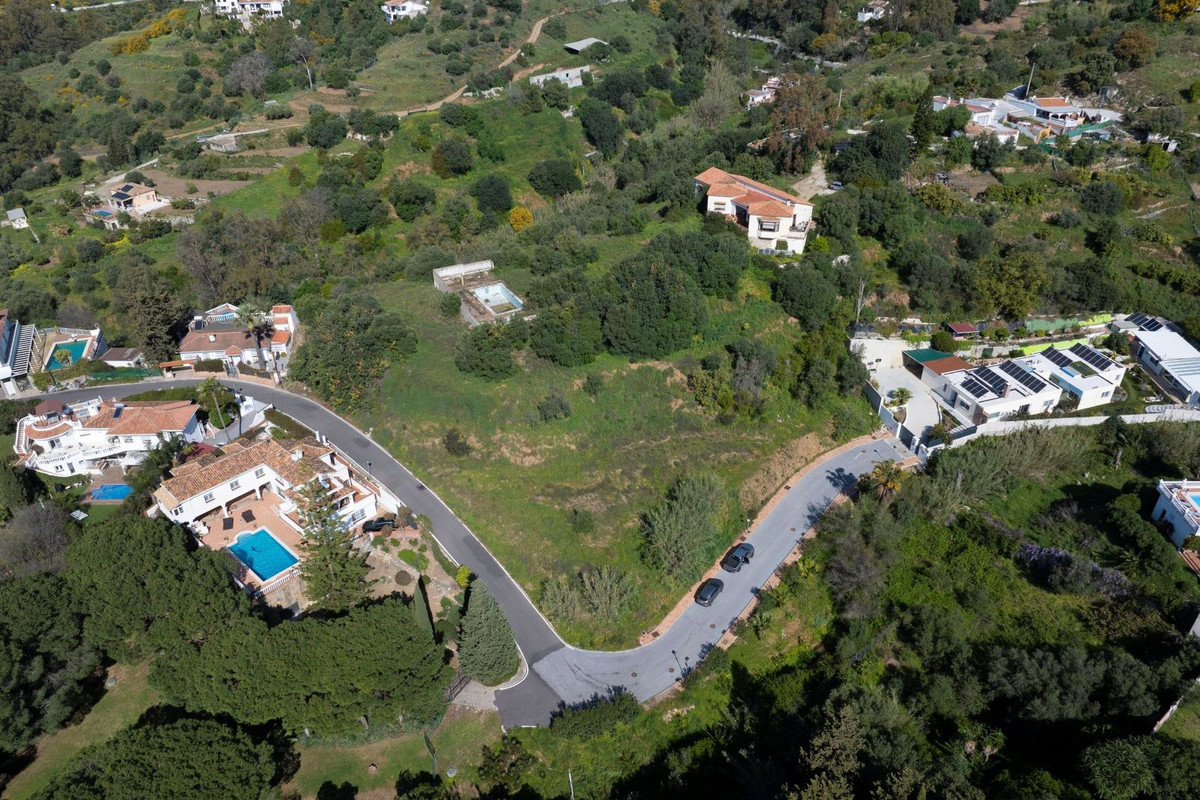 Se vende Terreno Urbano  en Costa Del Sol, Málaga, España